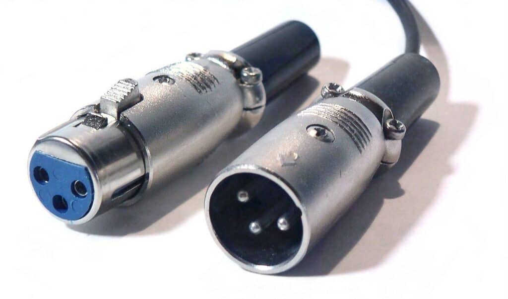 xlr connection